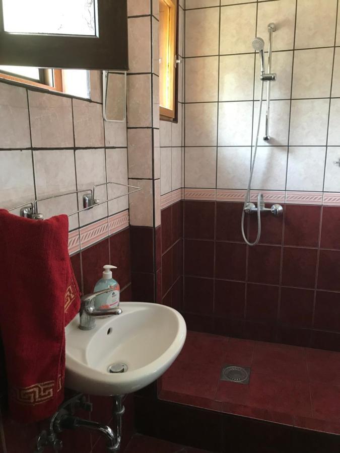 Edu Apartman Hajdúszoboszló Buitenkant foto